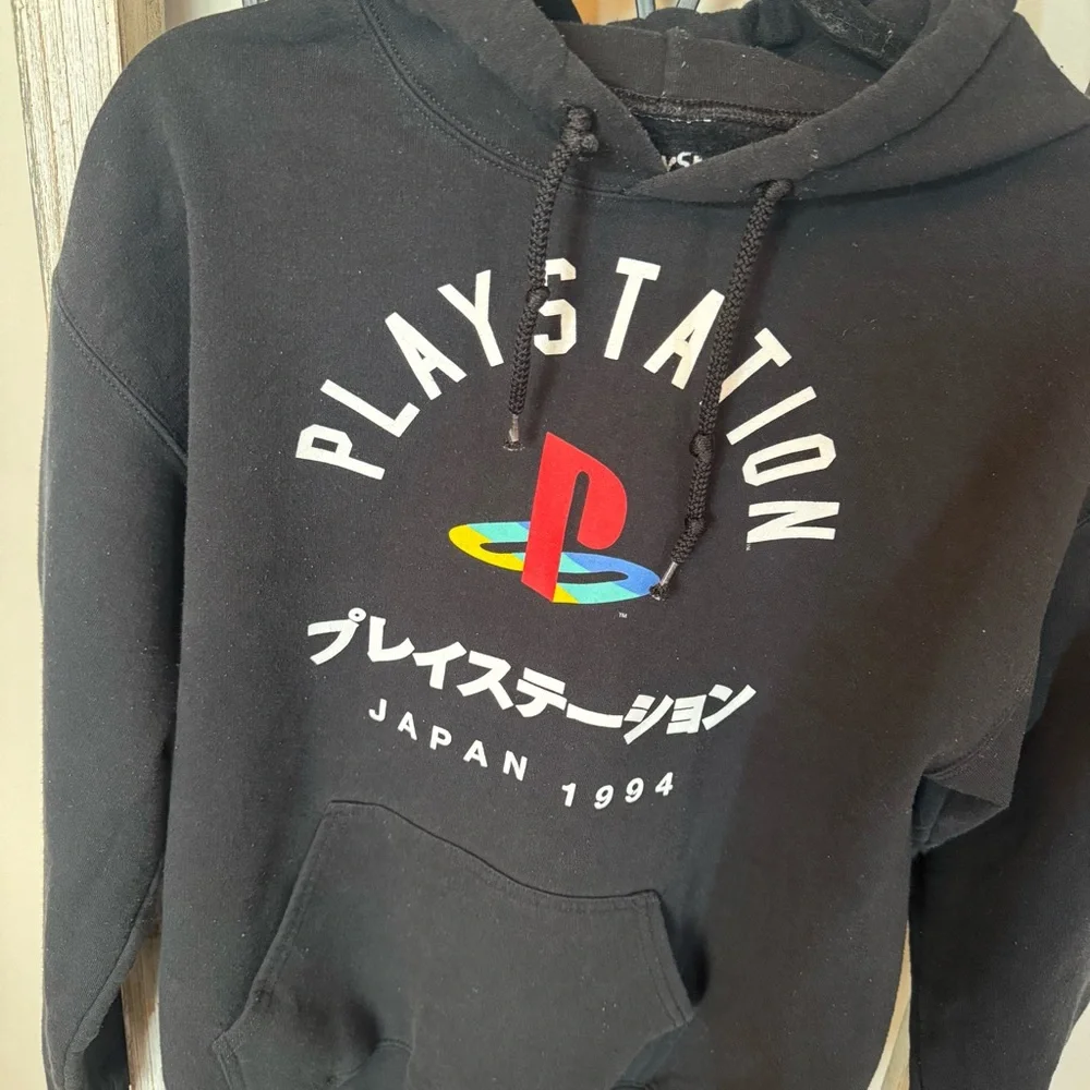 PlayStation‎ Hoodie Japan 1994 Logo Black Pullover Gamer Sweatshirt Men’s M